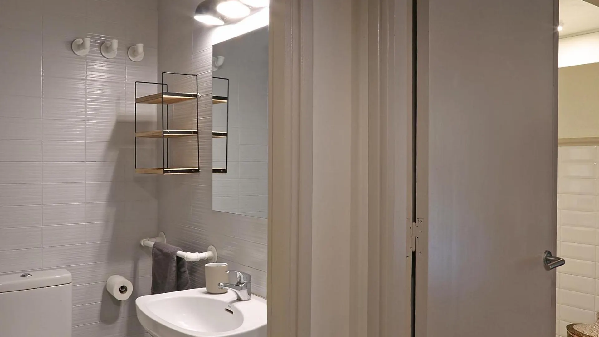 公寓 Golf Beach House, Duplex Con Jardin En 帕尔斯 西班牙