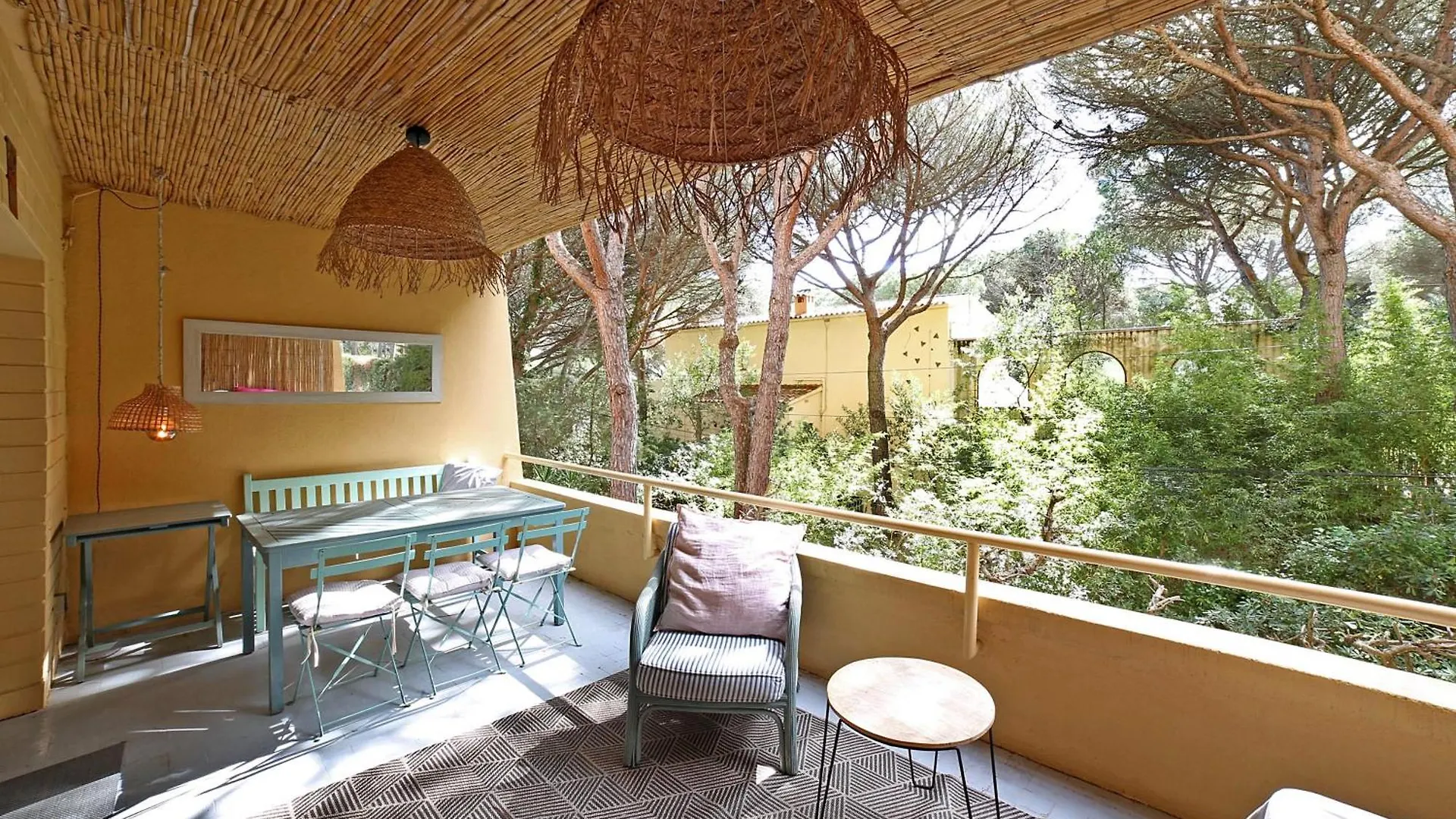 Golf Beach House, Duplex Con Jardin En 帕尔斯 公寓