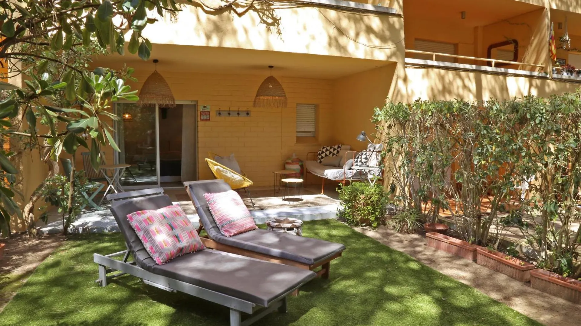 Golf Beach House, Duplex Con Jardin En 帕尔斯 公寓